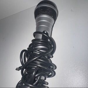 CES High Grade Professional Low-Noise Cable Microphone On Off Switch Silver